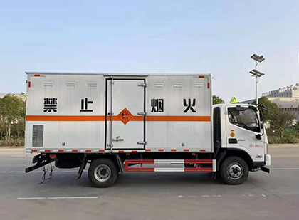 芷江爆破器材运输车