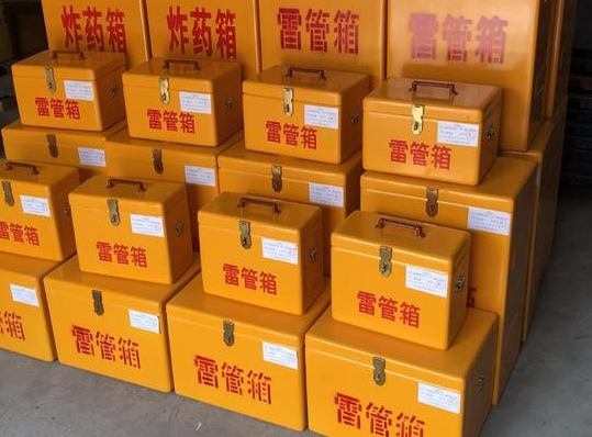芷江玻璃钢雷管箱的使用寿命一般是多少？